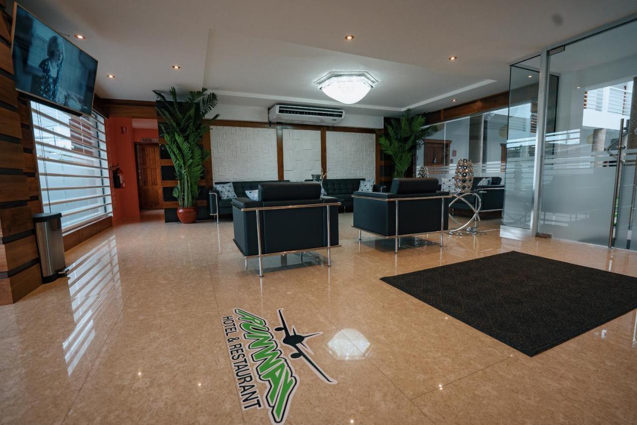 Runway Hotel Piarco Dış mekan fotoğraf